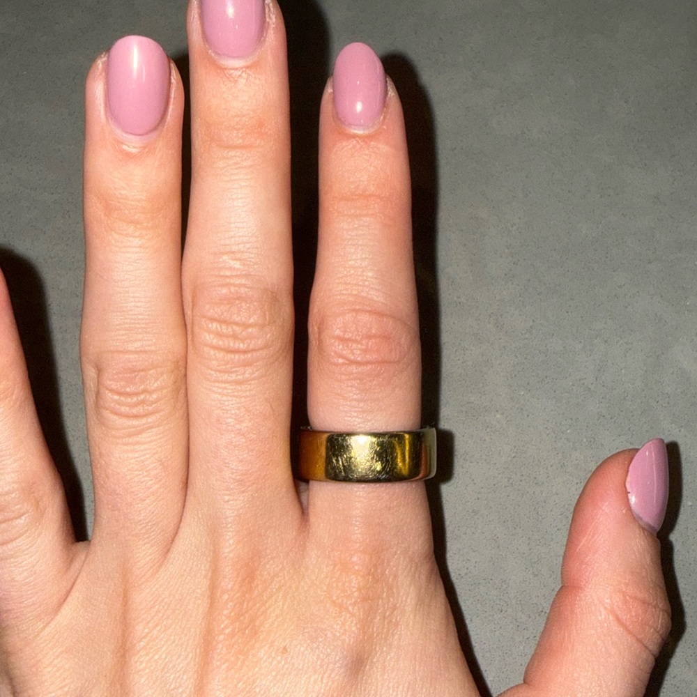 Gold Oura Ring 4